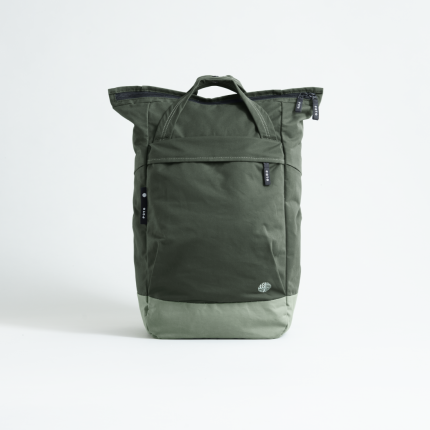 nachhaltiger eoto Rucksack Water All:Waves in grün, Frontansicht
